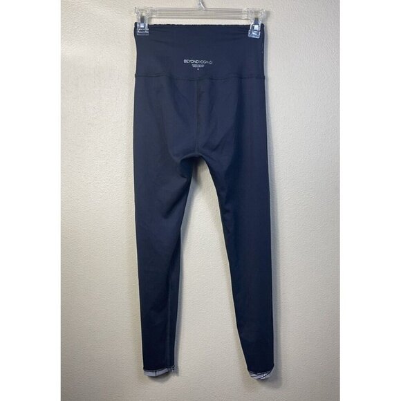 Beyond Yoga Gray Black Lotus Flip it Reverse it Womens Leggings High Rise Size S - Picture 3 of 8
